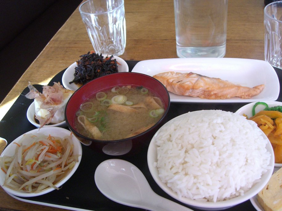 japan-traditional-breakfast-includes-miso-soup-steamed-white-rice-and-japanese-pickles