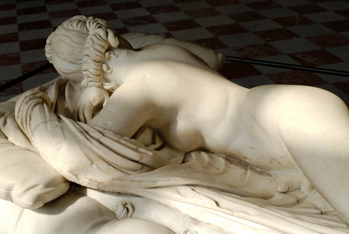 borghese-hermaphroditus-roman-copy-2nd-century-ad-mattress-by-gianlorenzo-bernini-1619-surprise