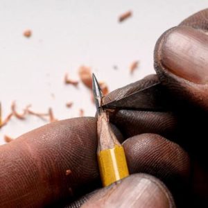 carving-a-lead-pencil-tip