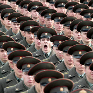 soldier-yawning-perfect-timing