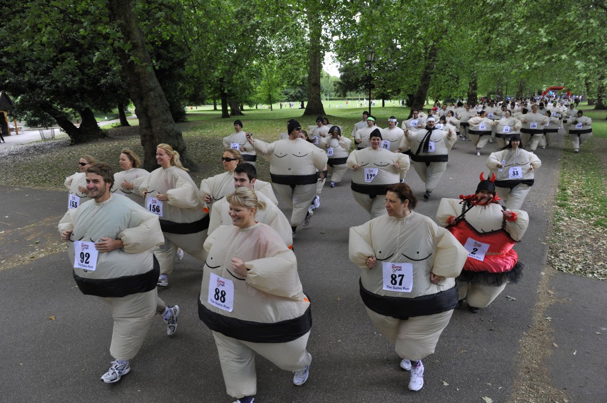 and-in-june-2010-runners-dressed-in-inflatable-sumo-costumes-and-claimed-the-new-world-record-for-a-mass-sumo-suit-gathering-at-a-run-in-battersea-park-in-london