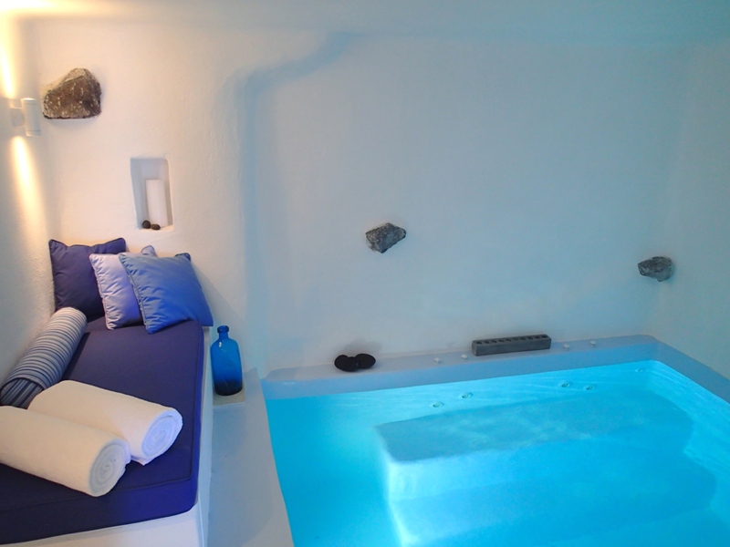 Grotto Pool