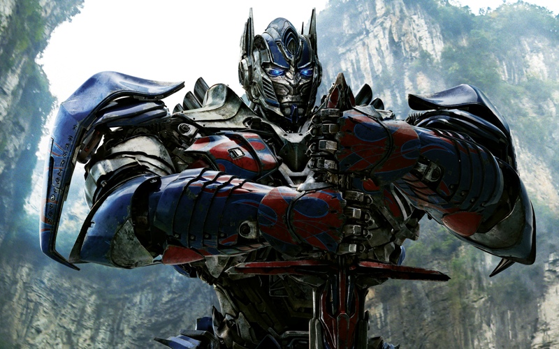 optimus prime in transformers 4-wide