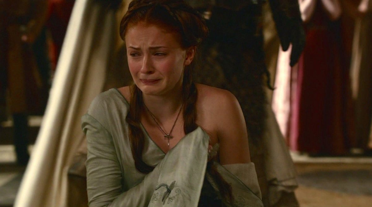 12-sansa-beaten