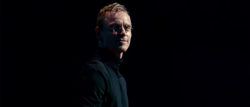 Ο Michael Fassbender ερμηνεύει τον εμβληματικό ιδρυτή της Apple