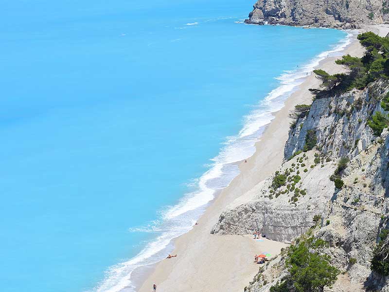 egremnoi-lefkada