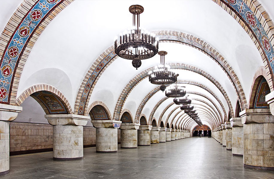 impressive-metro-subway-underground-stations-45