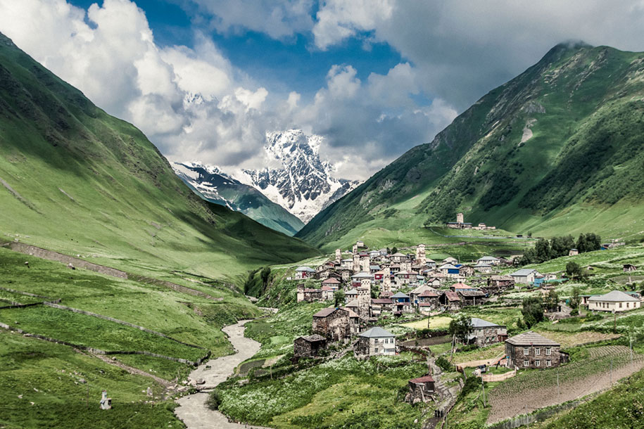 travel-photography-caucasus-mountains-georgia-aleksandra-rafal-nycz-1522