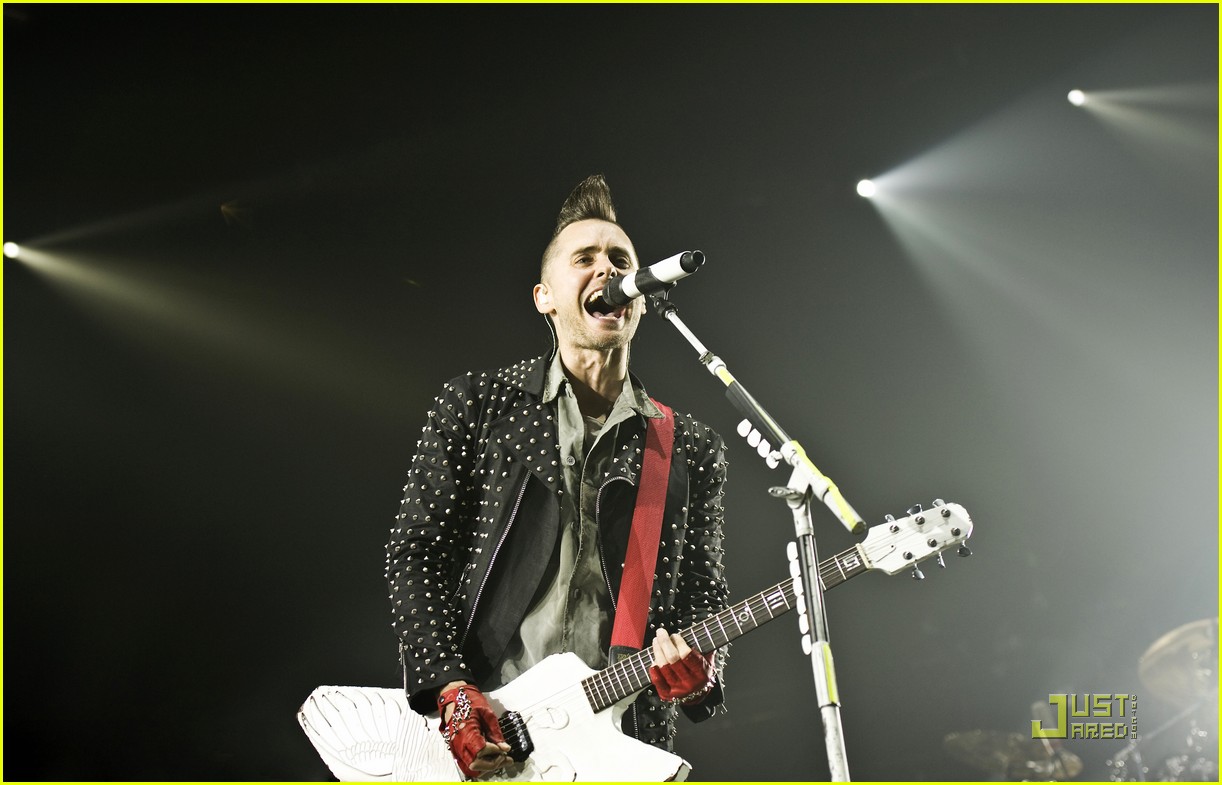 3jared-leto-mohawk-man-14