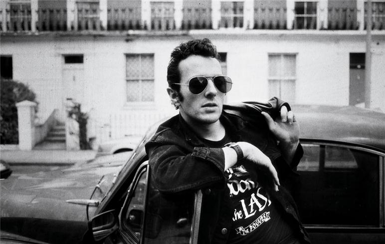 Strummer car