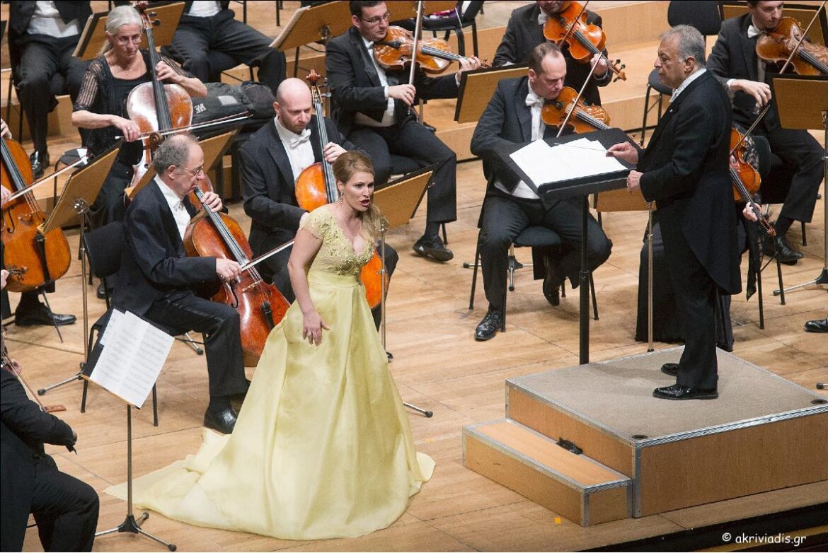 ChristinaPoulitsi-ZubinMehta_-Israel-Philharmonic-Orchestra_Megaro_c_akriviadis-1-1170x782-1