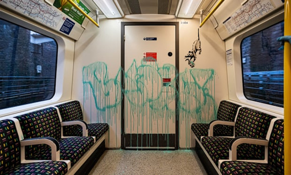 Το νέο έργο του Banksy στο μετρό του Λονδίνου