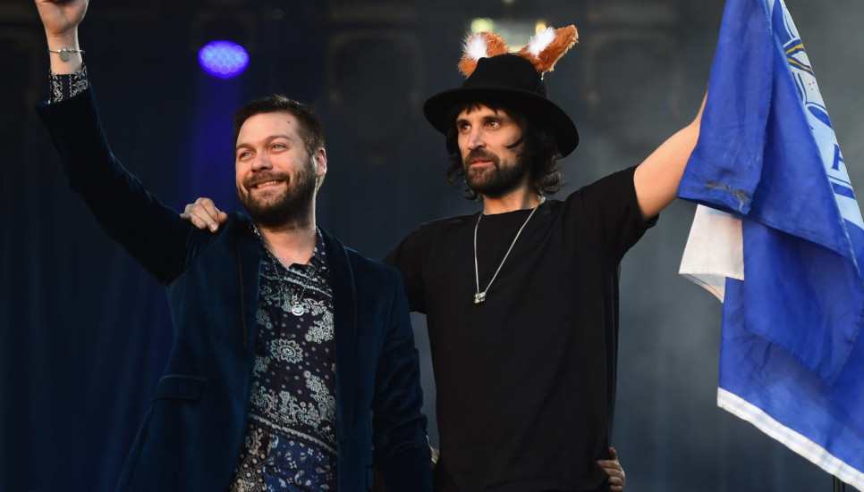 Ο Tom Meighan και ο Serge Pizzorno των Kasabian