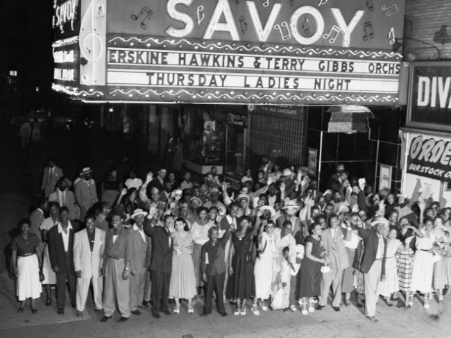 Το Savoy Ballroom ήταν κάτι περισσότερο από μια αίθουσα χορού - ήταν η καρδιά του Χάρλεμ. © Bettmann/Corbis