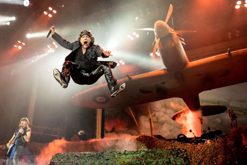 Iron Maiden σε συναυλία, photo credits: Andy Gallagher