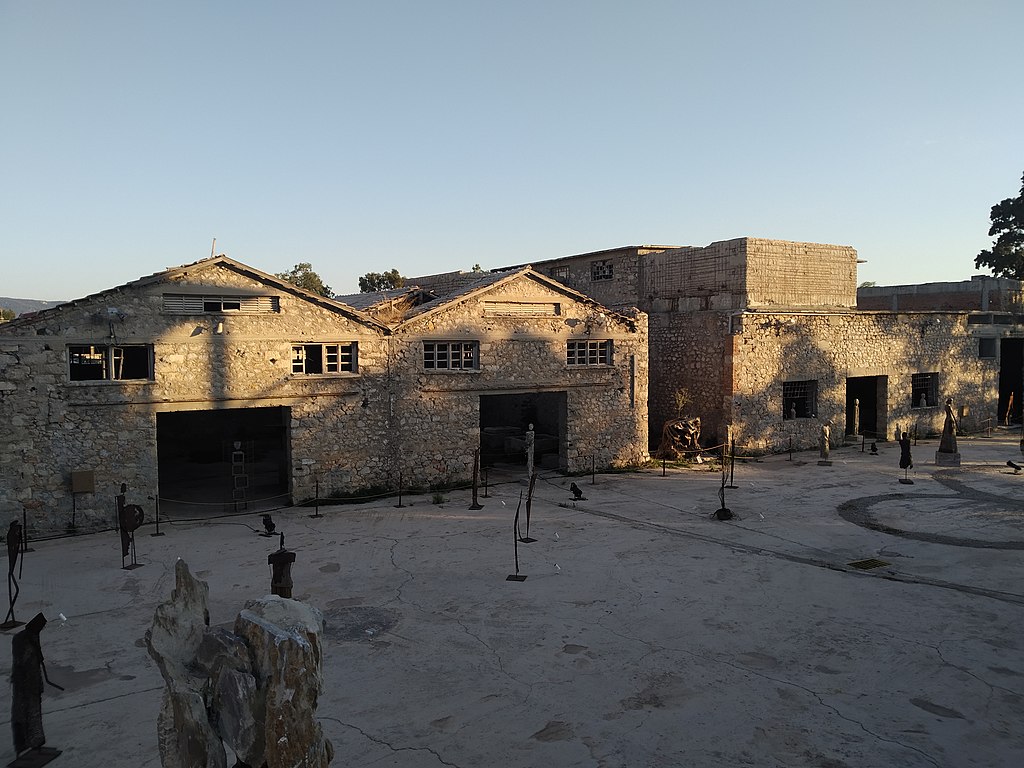 Παλαιό Ελαιουργείο Ελευσίνας, photo: Wikimedia Commons