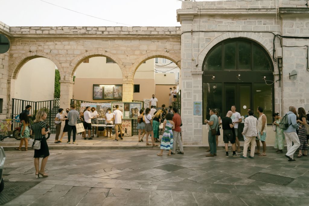 9ο Διεθνές Φεστιβάλ Κινηματογράφου της Σύρου (SIFF): Off Season / Εκτός Εποχής