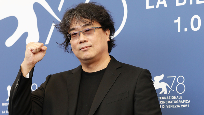 O Μπονγκ Τζουν-χο ως πρόεδρος στο 78ο Φεστιβάλ Κινηματογράφου της Βενετίας