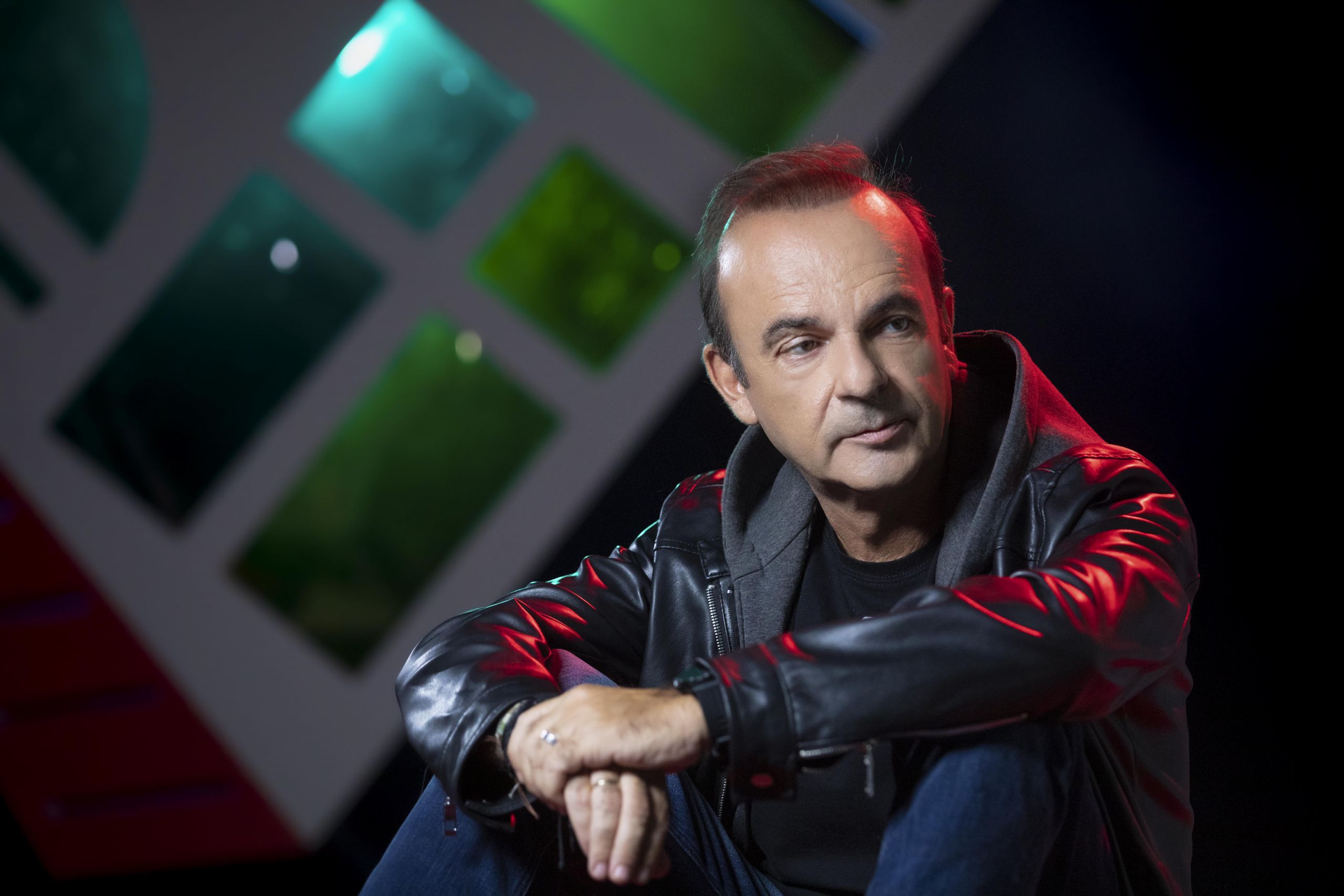 Κοινή ησυχία, των Οδυσσέα Ιωάννου και Βασίλη Παπακωνσταντίνου, στο Θέατρο Διάνα