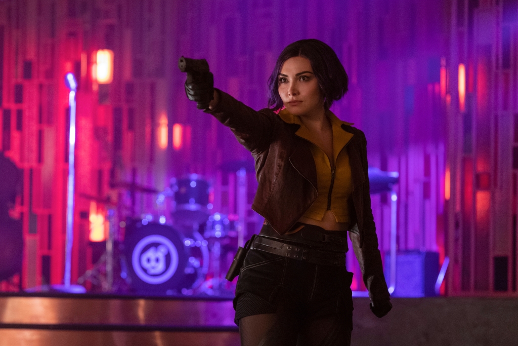 Η Daniella Pineda ως Faye Valentine