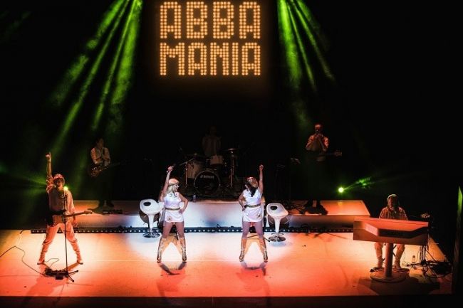 Abba Mania live στο Christmas Theater