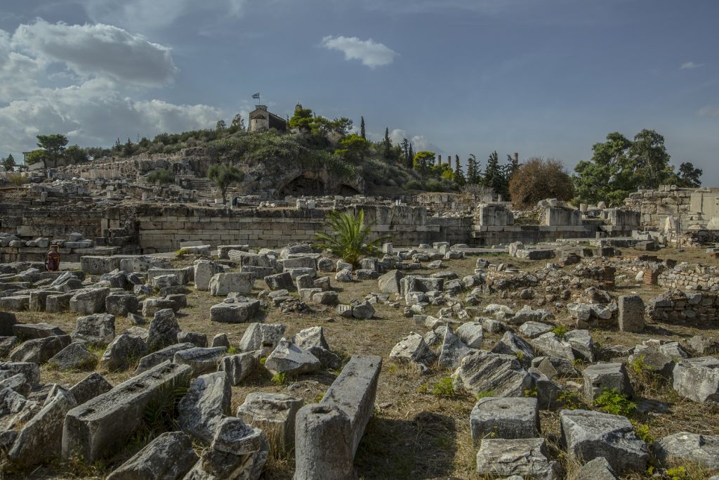 Μυστήριο 2 | Λόγια του Ρολογιού: Η Ληδία Κονίορδου ερμηνεύει Άγγελο Σικελιανό στον Αρχαιολογικό Χώρο Ελευσίνας