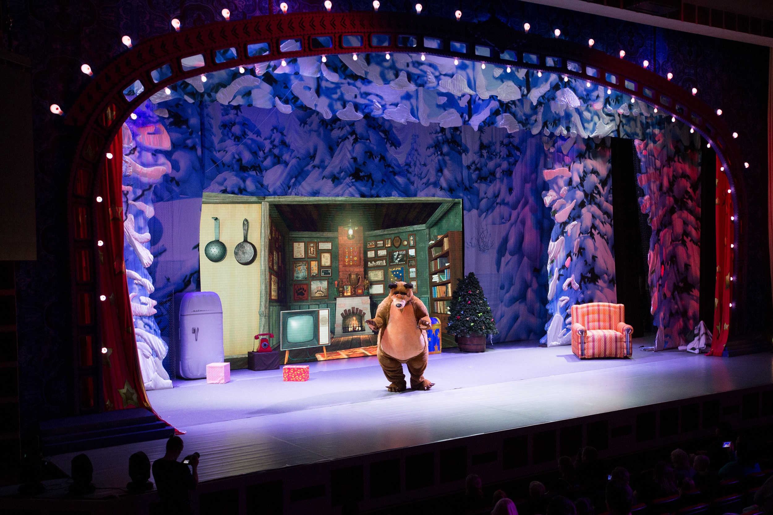 Η Μάσα και ο Αρκούδος: Η παιδική σειρά-φαινόμενο έρχεται στο Christmas Theater