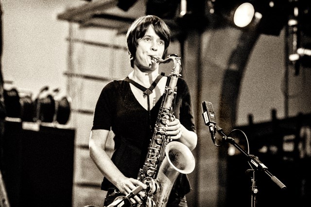 Ingrid Laubrock, photo by Frank Schindelbeck