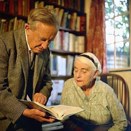 130 χρόνια από τη γέννηση του J. R. R. Tolkien: Πώς η ζωή του καθρεφτίζεται στο έργο του