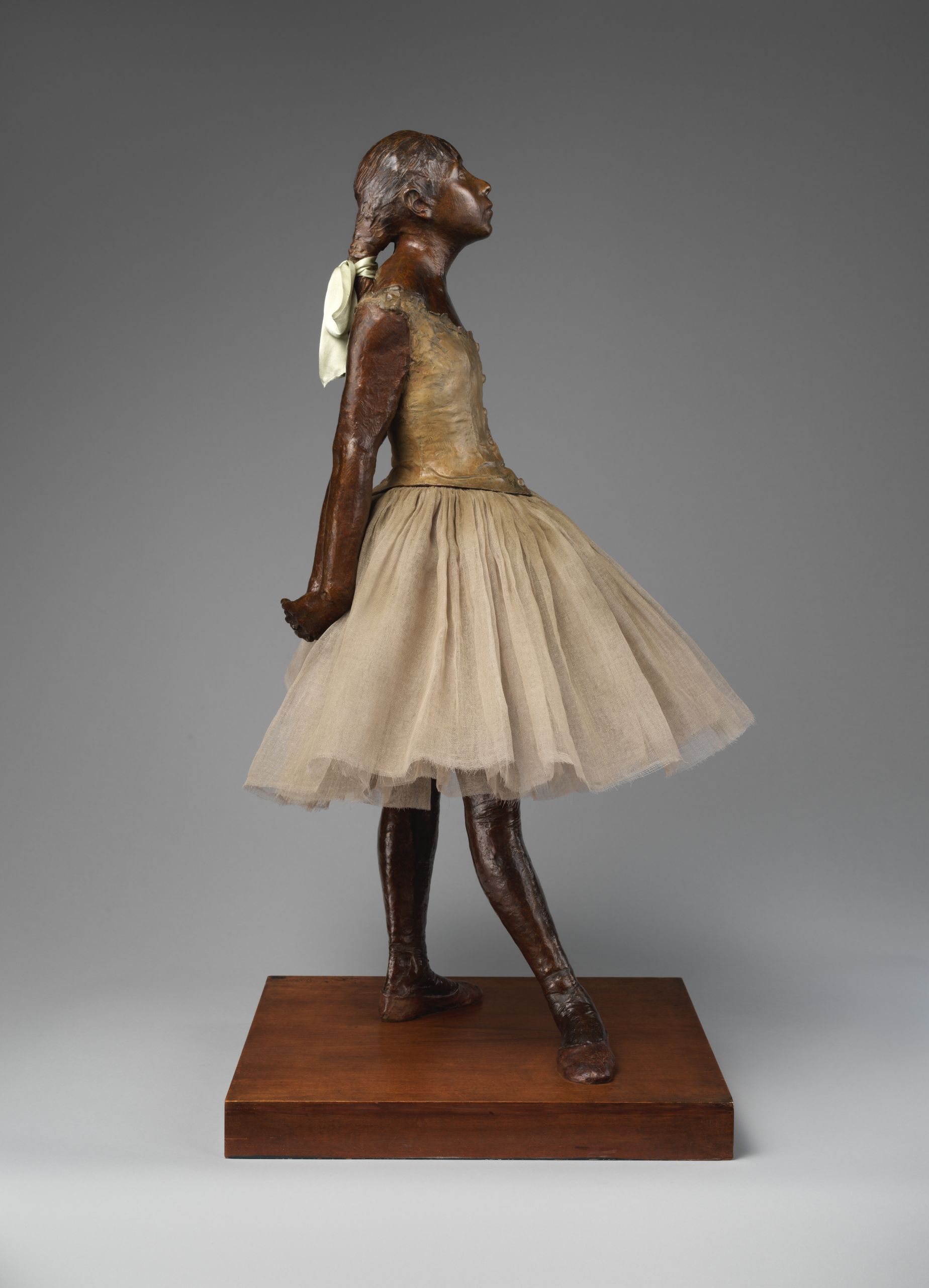  Μικρή χορεύτρια δεκατεσσάρων χρόνων, Εντγκάρ Ντεγκά (1881)Photo Credits: Wikimedia Commons