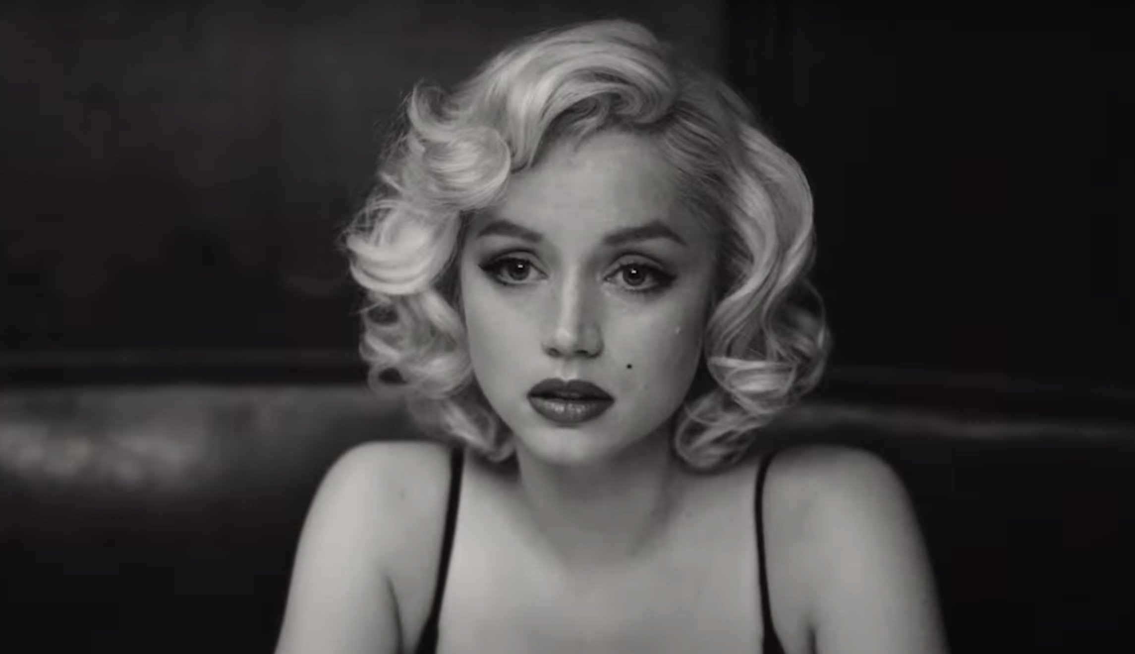 Η Ana de Armas ως Marilyn Monroe στην ταινία "Blonde"