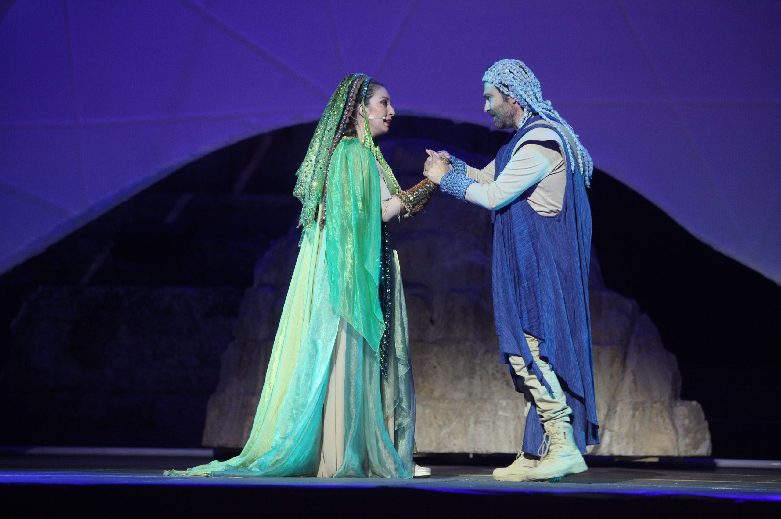 Οδύσσεια: Η παράσταση της Κάρμεν Ρουγγέρη παρουσιάζεται στο Christmas Theater