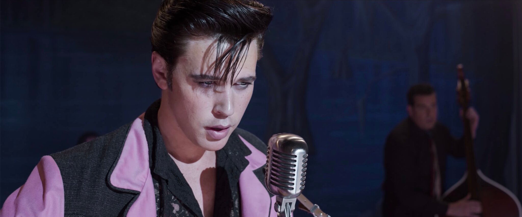 Ο Austin Butler ως Elvis Presley στην ταινία "Elvis"