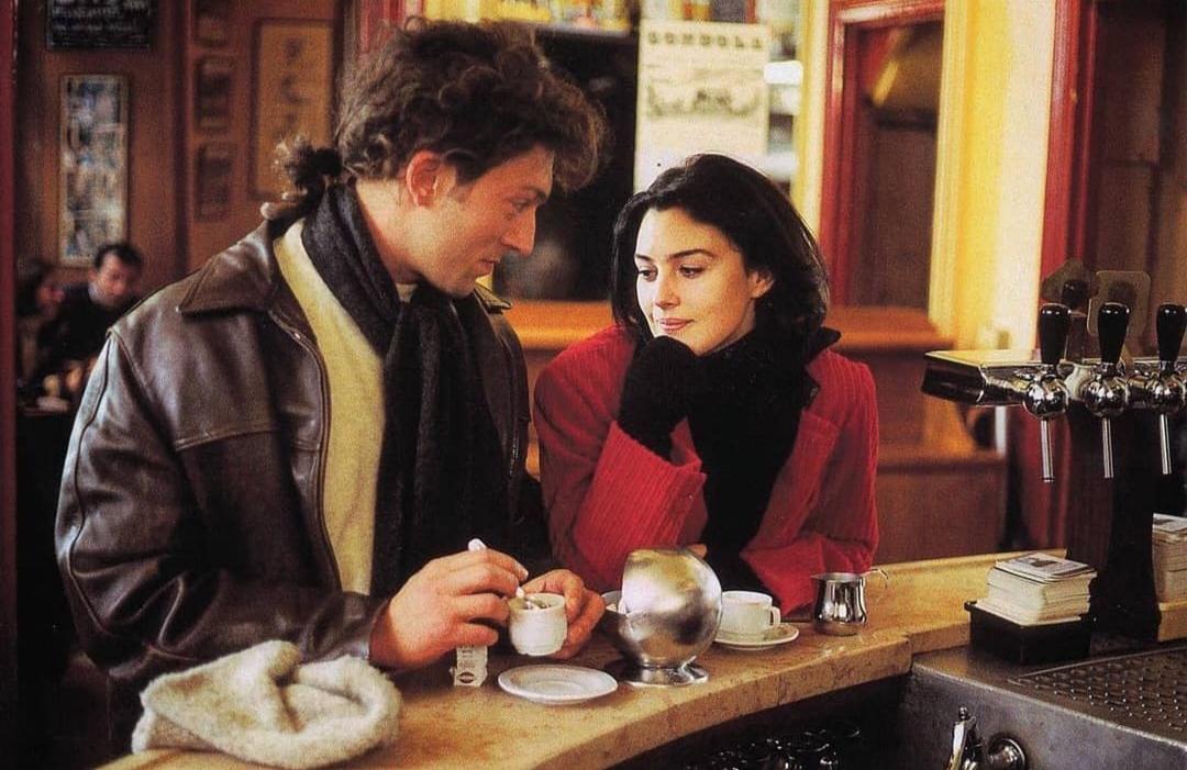 Vincent Cassel και Monica Bellucci στο L'Appartement (1996)