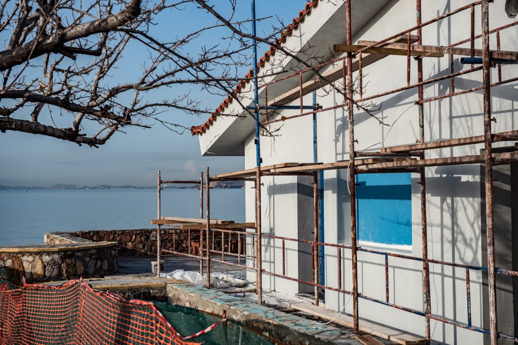 Το Αναψυκτήριο της Παραλίας: Το κτήριο-τοπόσημο της Ελευσίνας «αναγεννάται» και φιλοξενεί πληθώρα δράσεων