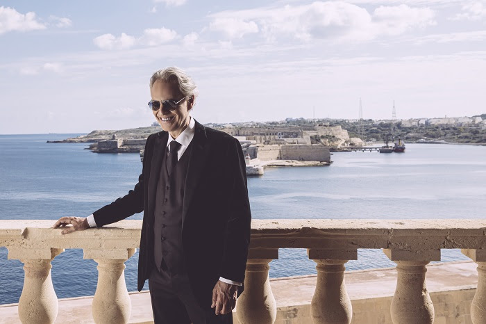 Il messaggio di Andrea Bocelli al pubblico di Atene prima del concerto allo Stadio Olimpico