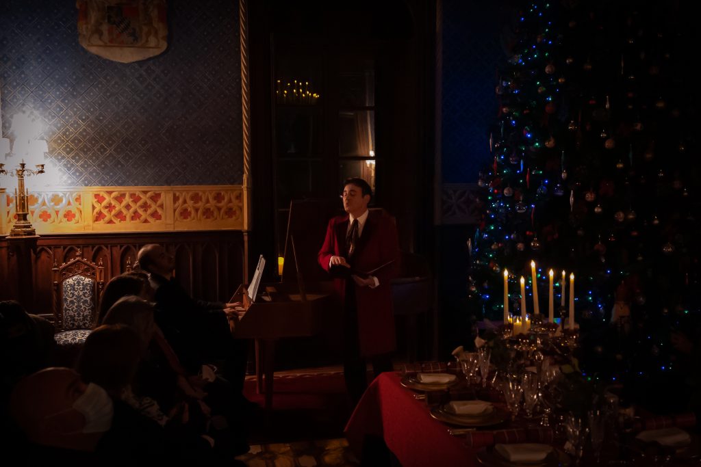 Η νύχτα των κεριών: Βραδιές Χριστουγέννων στον Πύργο Βασιλίσσης με μουσική, ιστορίες και κεράσματα