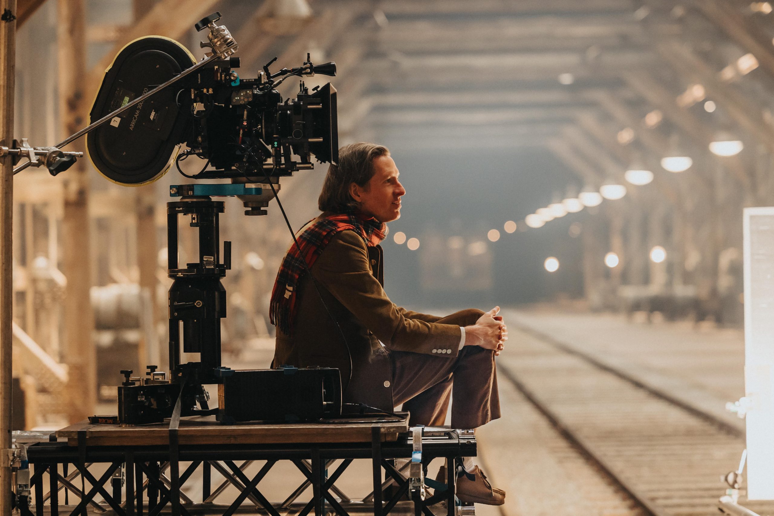 Ο Wes Anderson στα γυρίσματα της ταινίας «Το Φοινικικό Σχέδιο» 