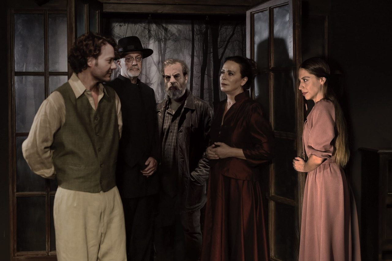 Τζούλια Χατζηκωστάκη