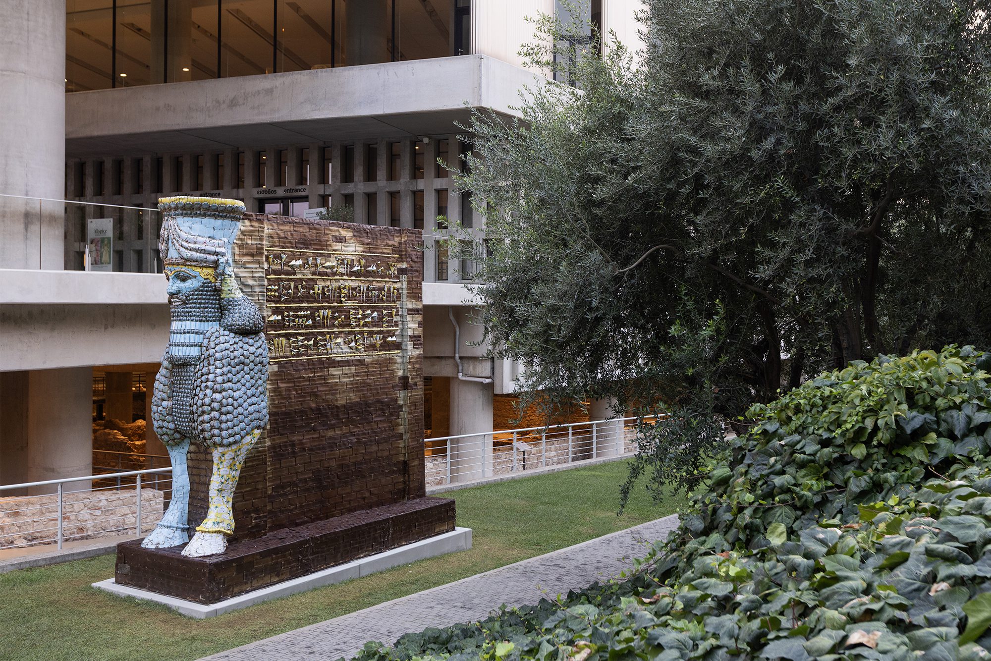 Installation view Lamassu of Nineveh (2018) | Michael Rakowitz &Ancient  Cultures, 2025 | A collaboration between NEON + the Acropolis Museum | Photography © Natalia Tsoukala | Courtesy ΝΕΟΝ , the Acropolis Museum and the artist