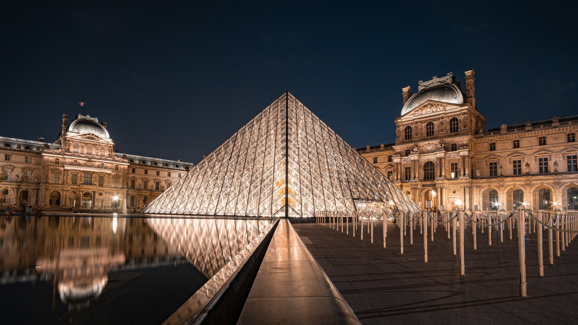 Photo by Michael Fousert on Unsplash