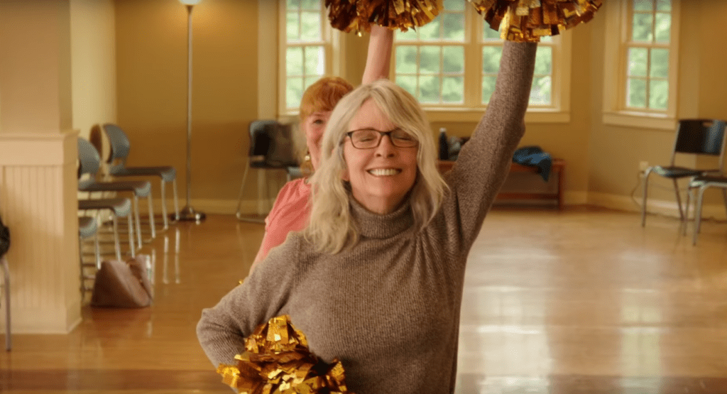 Diane Keaton ως cheerleader στο Poms.