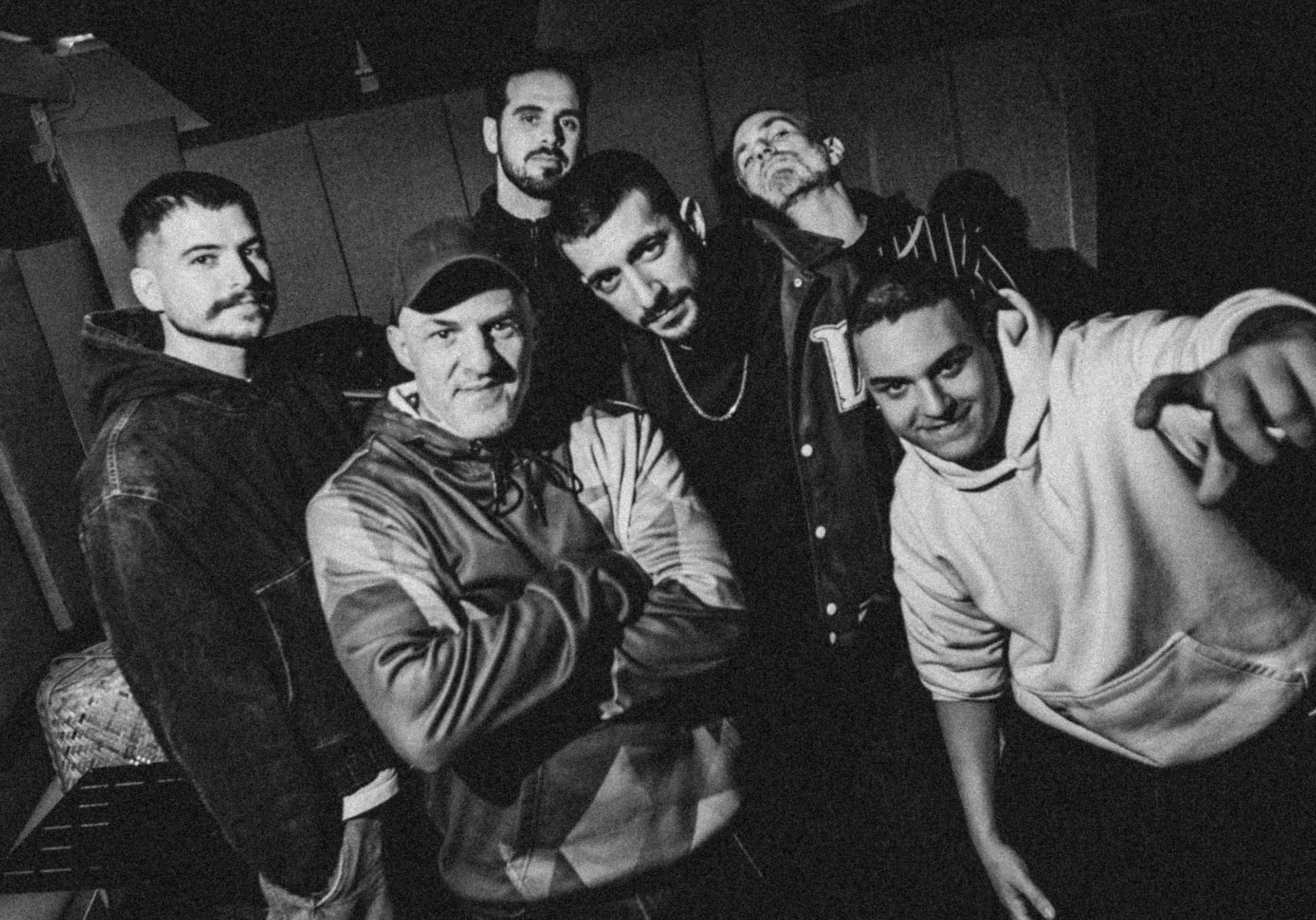 Ο Εισβολέας και μπάντα έρχονται στο Baumstrasse