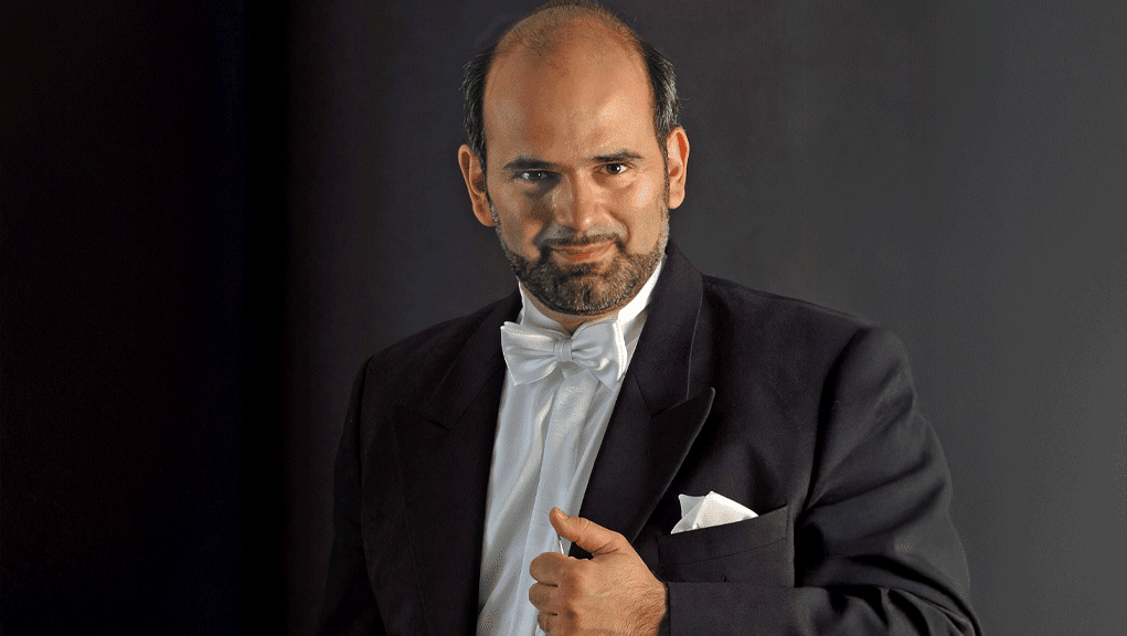 Αφιερωματικό Έτος Μίκη Θεοδωράκη: Ο μαέστρος Μύρωνας Μιχαηλίδης στο Μέγαρο Μουσικής