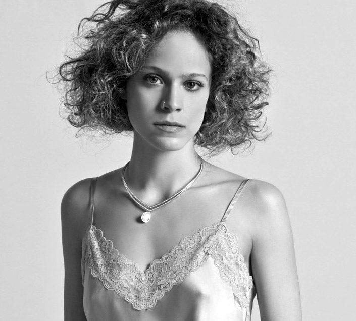 Λόλα για πρώτη φορά στο θέατρο Παλλάς