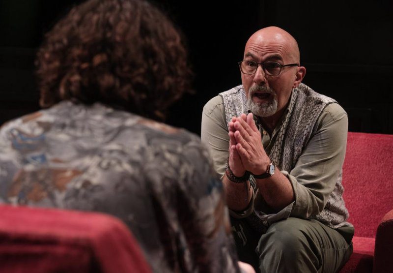 douleia-sto-studio-mvromichali