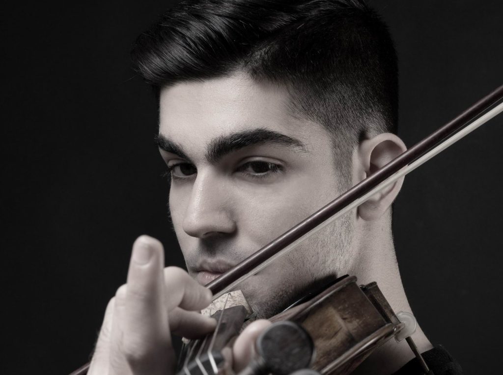 (c): Kitrinakis studio