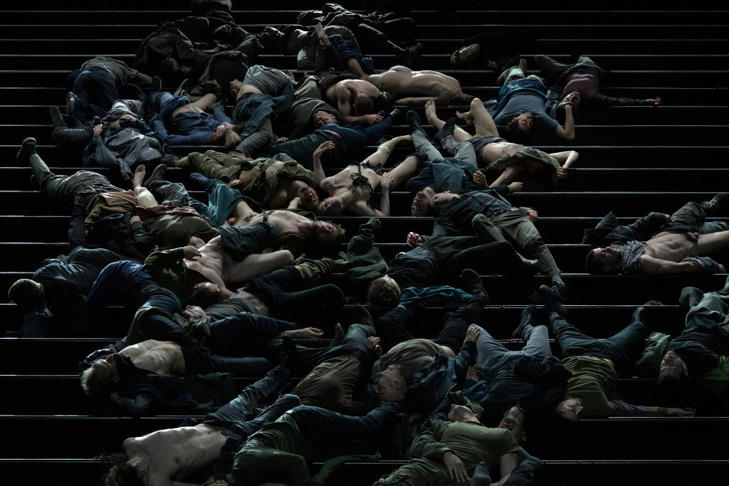 Ρέκβιεμ για το τέλος του έρωτα: Παράσταση – μνημείο στην ΕΛΣ