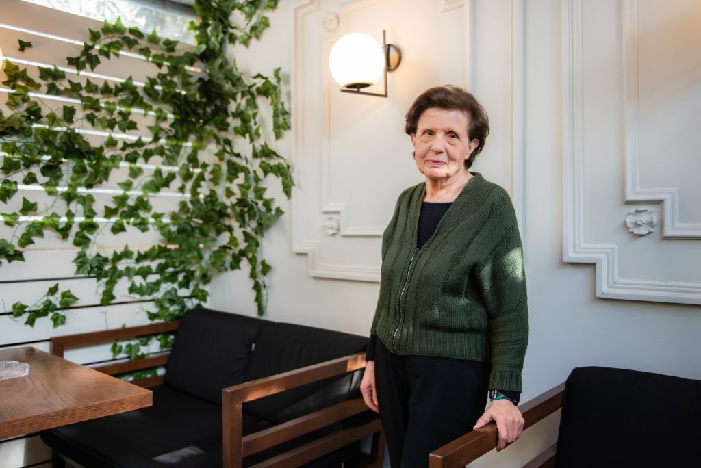 Υβόννη Μαλτέζου: Αν με τον όρο «νέα» εννοούμε ανοιχτή στην εμπειρία, τότε ναι, είμαι νέα