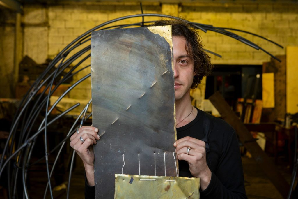 Moromo: Μία πολυμεσική εγκατάσταση του Παντελή Καρασεβδά στο Tzamia Krystalla